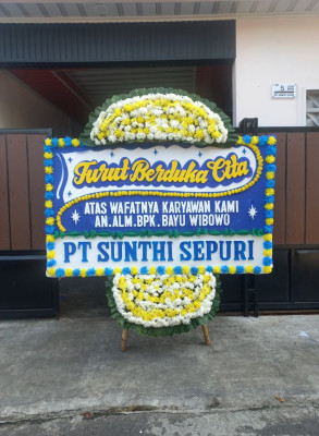 Papan Bunga Duka di Babakan Pasar