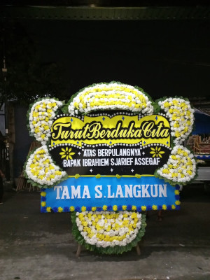 Papan Bunga Duka di Babakan Pasar